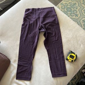 Lululemon align, purple crop leggings, 21 inch inseam size 8